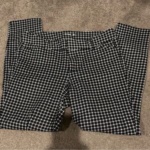 Old Navy stretch pants Size 4